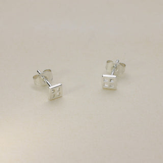 Sterling Silver Stud Earrings JDE20