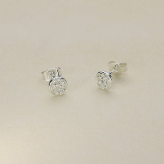 Sterling Silver Stud Earrings JDE30