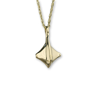 Small Stingray 9ct Gold Pendant - GFP 37